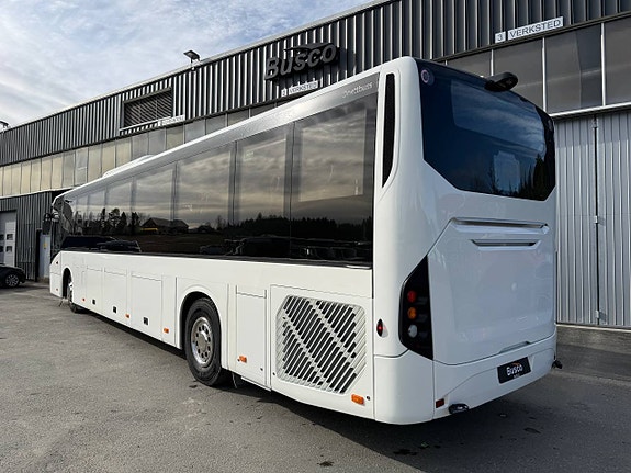 Volvo 8900 5 of 12