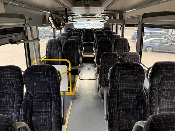 Volvo 8900 8 of 12