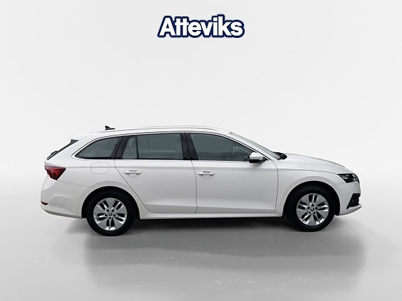 Skoda Octavia 2 of 5