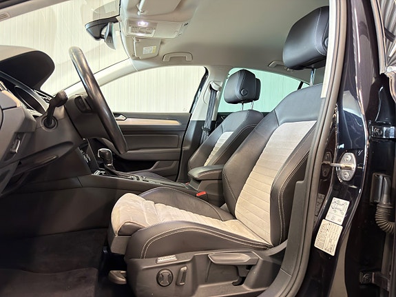 Volkswagen Passat 8 of 23
