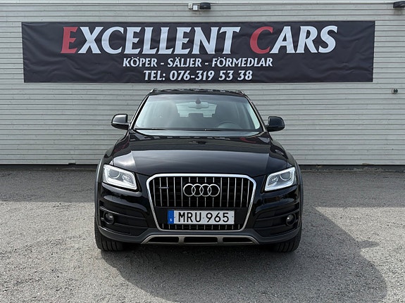 Audi Q5 2 of 5