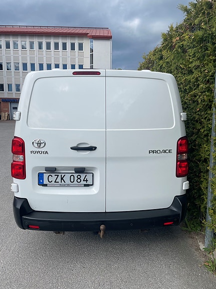 Toyota Proace 3 of 5