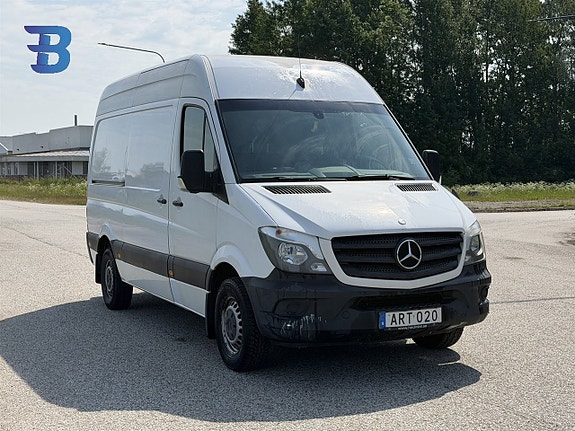 Mercedes-Benz Sprinter 213