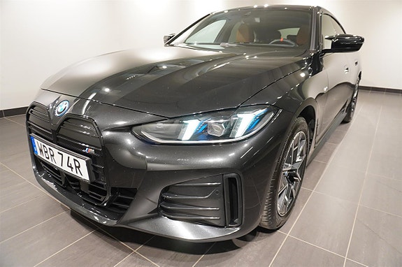BMW i4 14 of 15