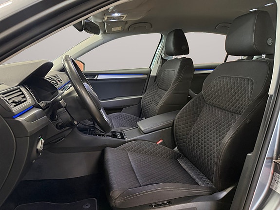 Skoda Superb 9 of 23