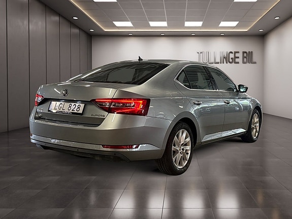 Skoda Superb 5 of 5