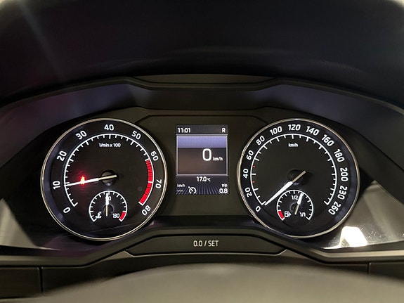 Skoda Superb 20 of 23