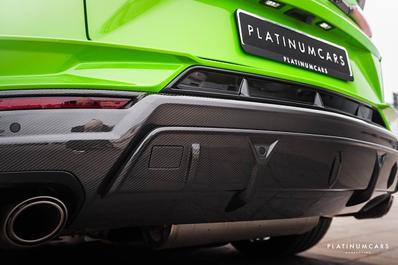 Lamborghini Urus 26 of 28