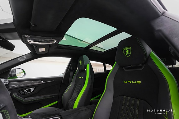 Lamborghini Urus 8 of 28