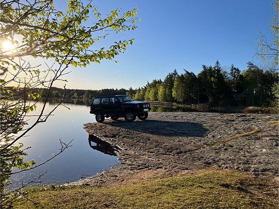 Jeep Cherokee 12 of 13