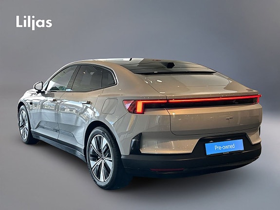 Polestar 4 4 of 5