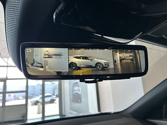 Polestar 4 12 of 13