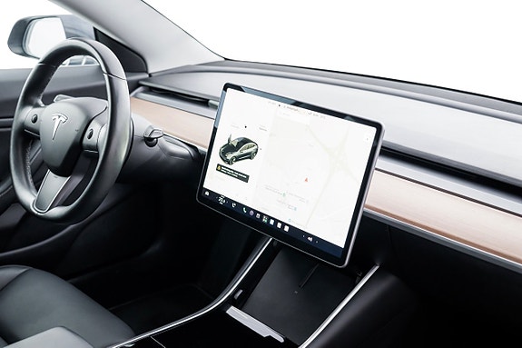 Tesla Model 3 22 of 24
