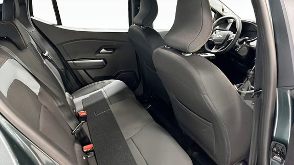 Dacia Sandero 5 of 5