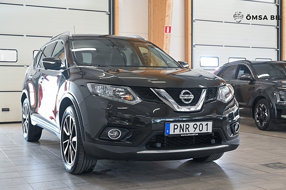 Nissan X-Trail 3 of 5
