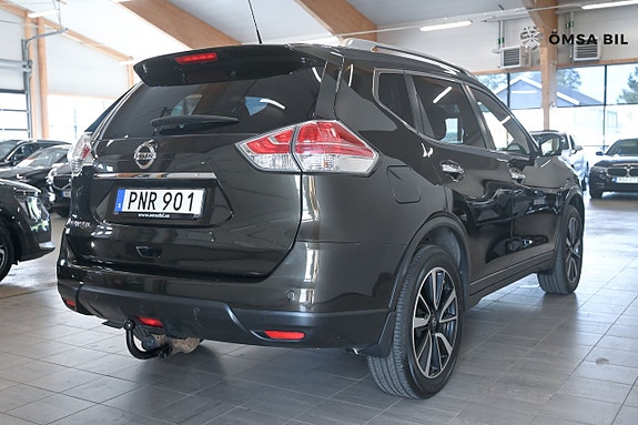 Nissan X-Trail 4 of 5