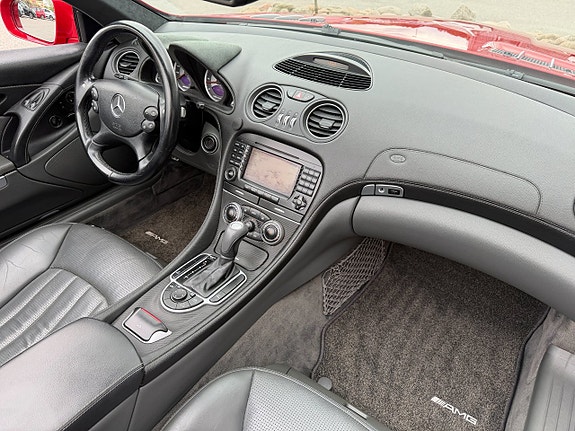 Mercedes-Benz SL55 2 of 5