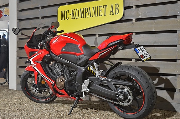 Honda CBR650R 5 of 5