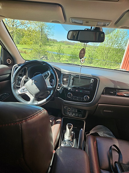 Mitsubishi Outlander 5 of 5