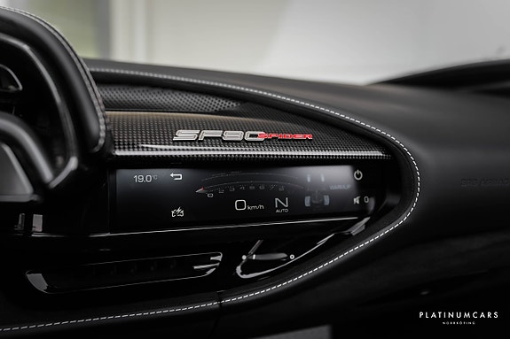 Ferrari SF90 Spider 11 of 28