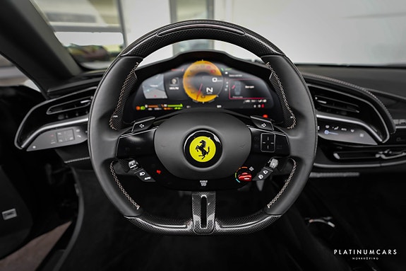 Ferrari SF90 Spider 10 of 28