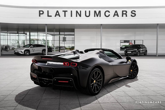 Ferrari SF90 Spider 2 of 5