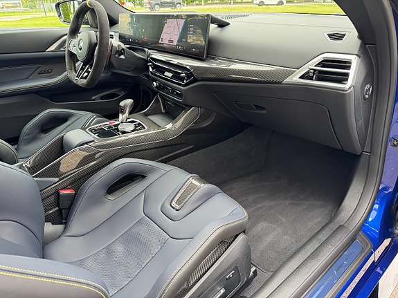 BMW M4 24 of 27