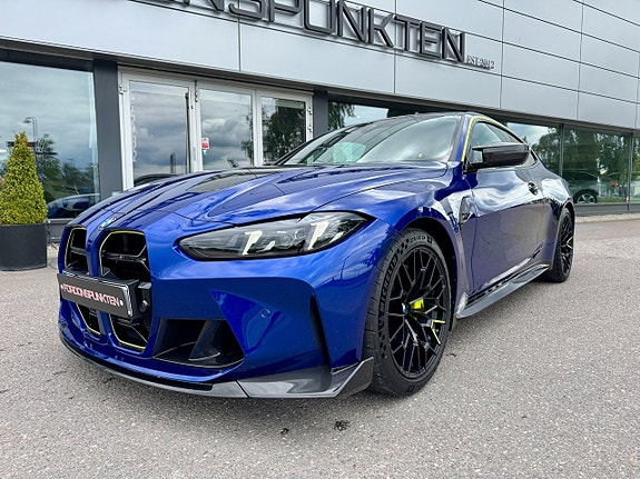BMW M4 7 of 27