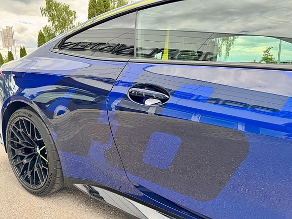 BMW M4 10 of 27