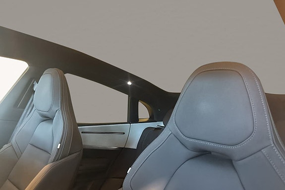 Polestar 4 25 of 30