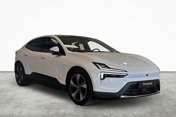 Polestar 4 10 of 30