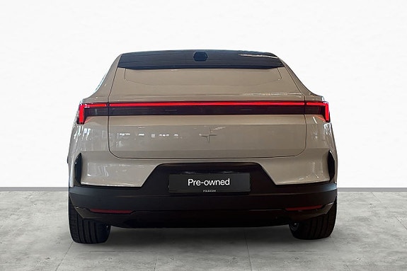Polestar 4 5 of 30