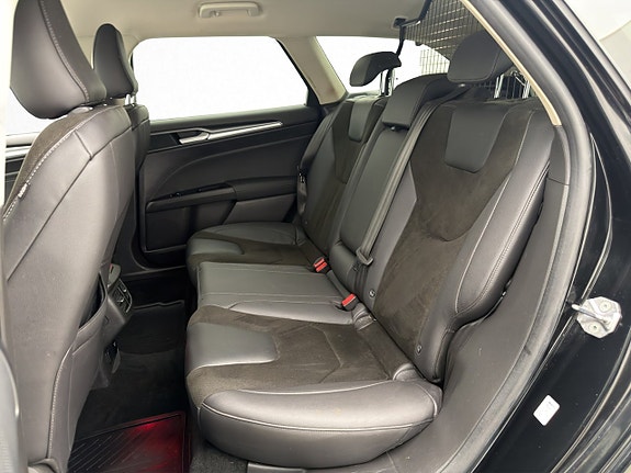 Ford Mondeo 12 of 30