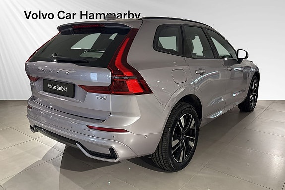 Volvo XC60 5 of 16