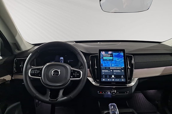 Volvo XC90 9 of 20