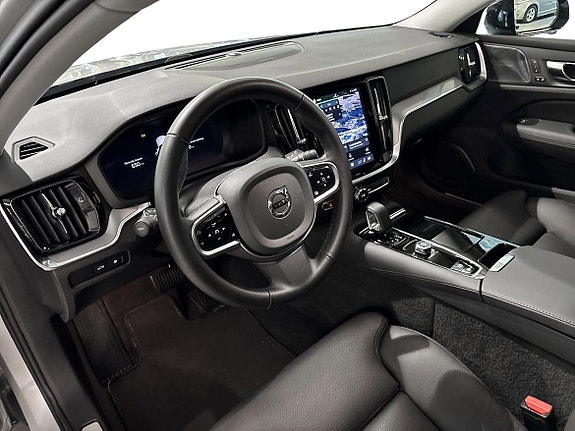 Volvo V60 6 of 17