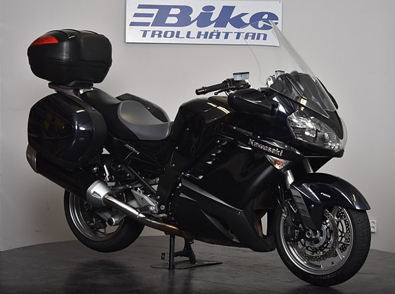 Kawasaki 1400GTR, FINT SKICK, 3 VÄSKOR, NY SERVAD