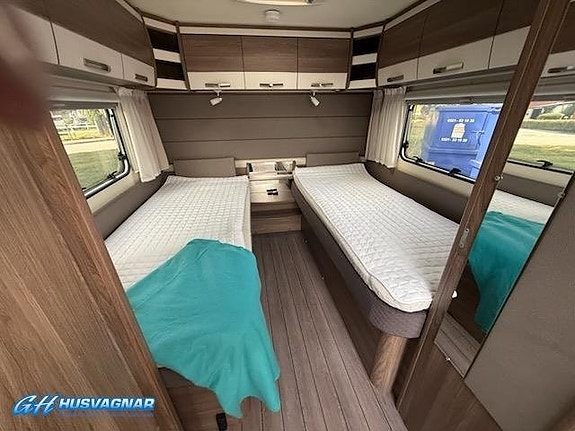Knaus 590 UE Südwind 8 of 12