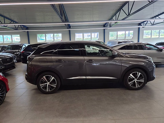 Peugeot 3008 5 of 5