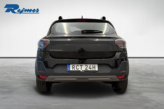 Dacia Sandero 5 of 18