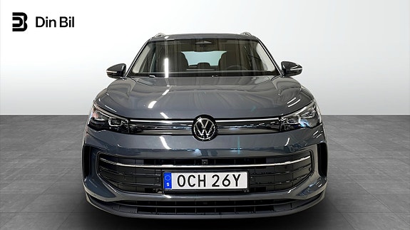 Volkswagen Tiguan 4 of 5