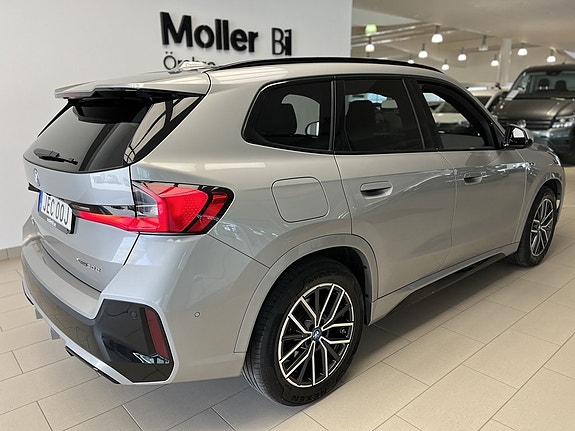 BMW X1 5 of 5