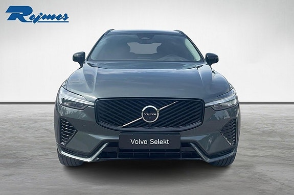 Volvo XC60 4 of 25