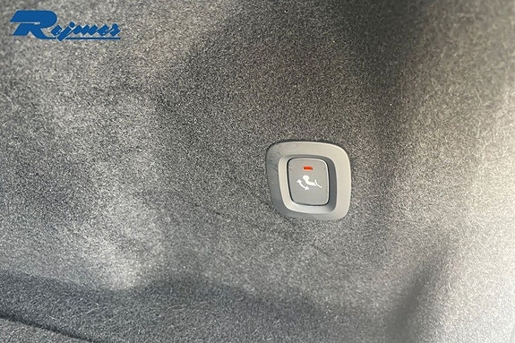Volvo XC60 20 of 25