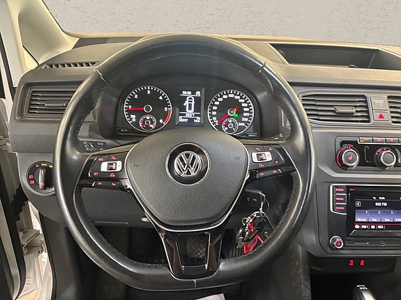 Volkswagen Caddy Maxi 6 of 11