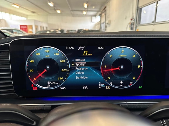 Mercedes-Benz GLE400 d 25 of 27