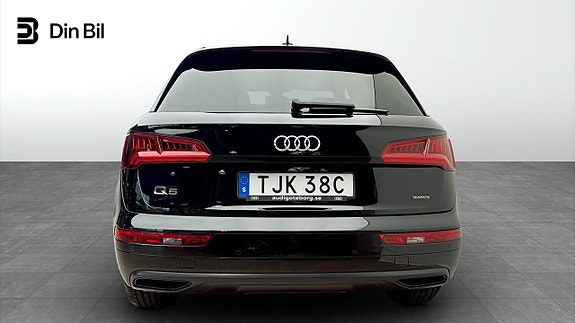 Audi Q5 5 of 5