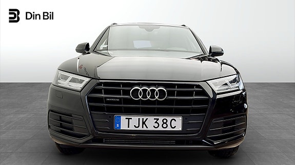 Audi Q5 4 of 5