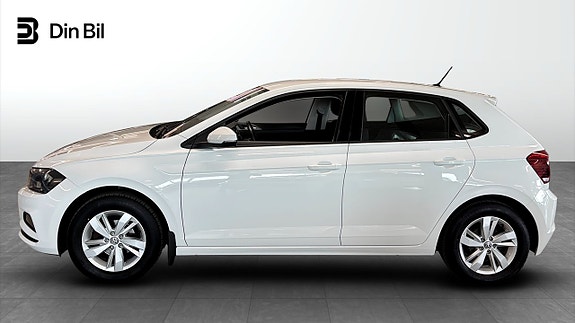 Volkswagen Polo 2 of 5