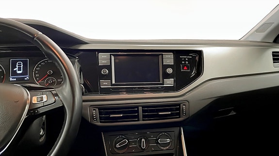 Volkswagen Polo 9 of 12